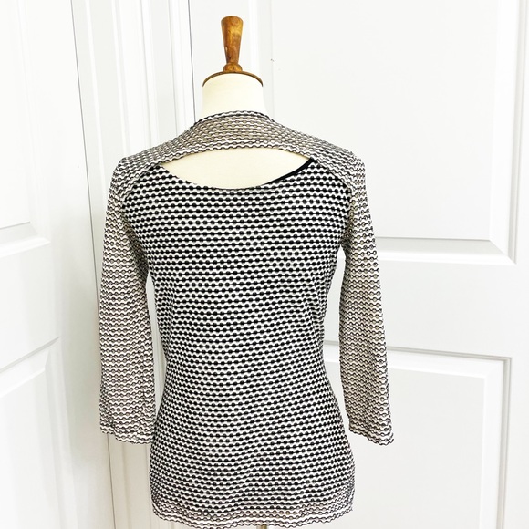 Bailey44 Tomo Khani Top size Large - Picture 6 of 10